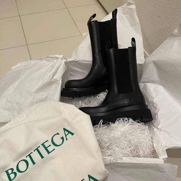 Bottega Veneta The Lug Boots Size 37 - Picture 3 of 10